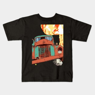 Rusted truck, wolf skull and Atomic Kids T-Shirt